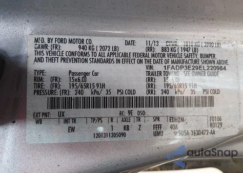 2014 Ford Focus S z USA, uszkodzony, nr VIN 1FADP3E29EL220984